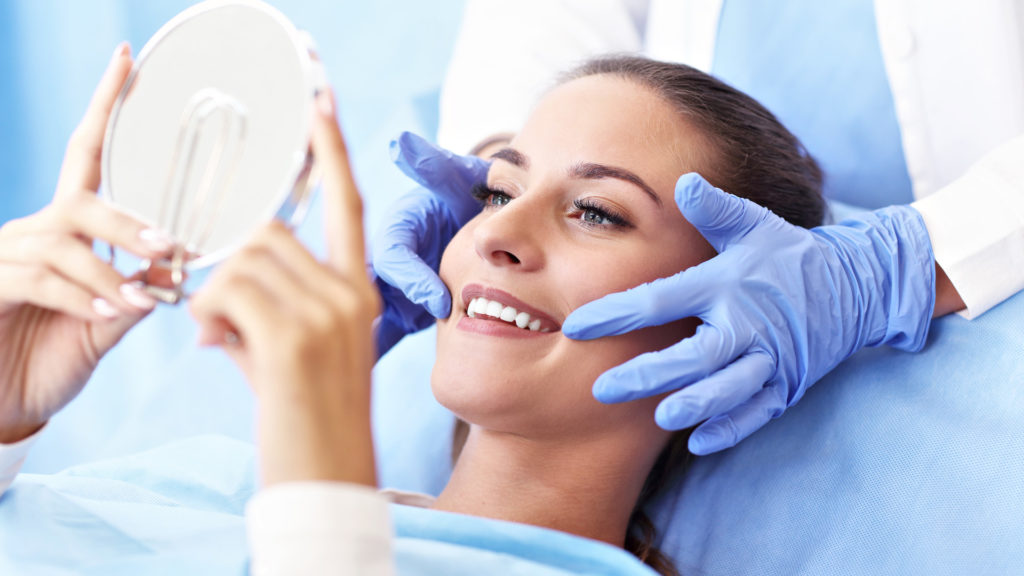 cosmetic dentist Taree